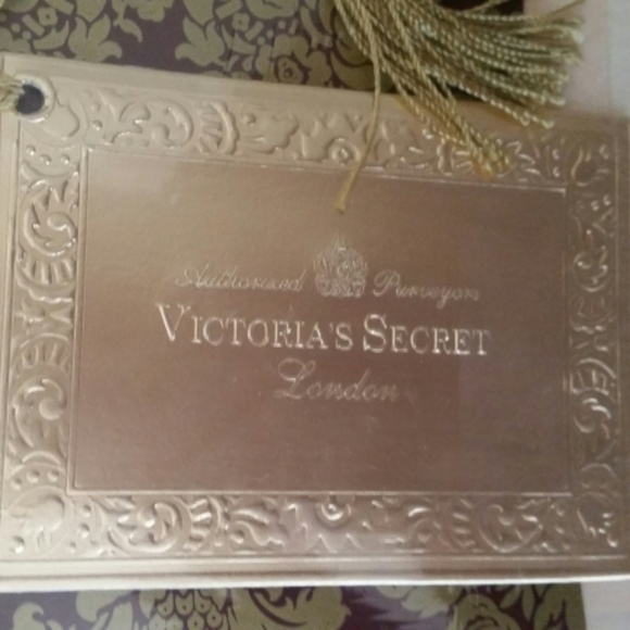 Victoria's Secret Holiday Vintage Victorias Secret Gift Wrap Box Tissue Poshmark